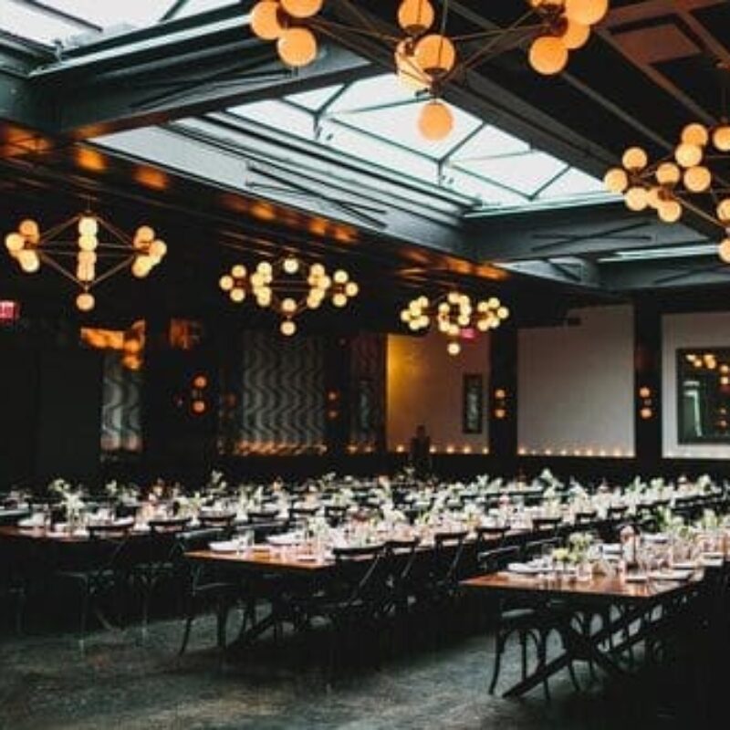 501 union dining area