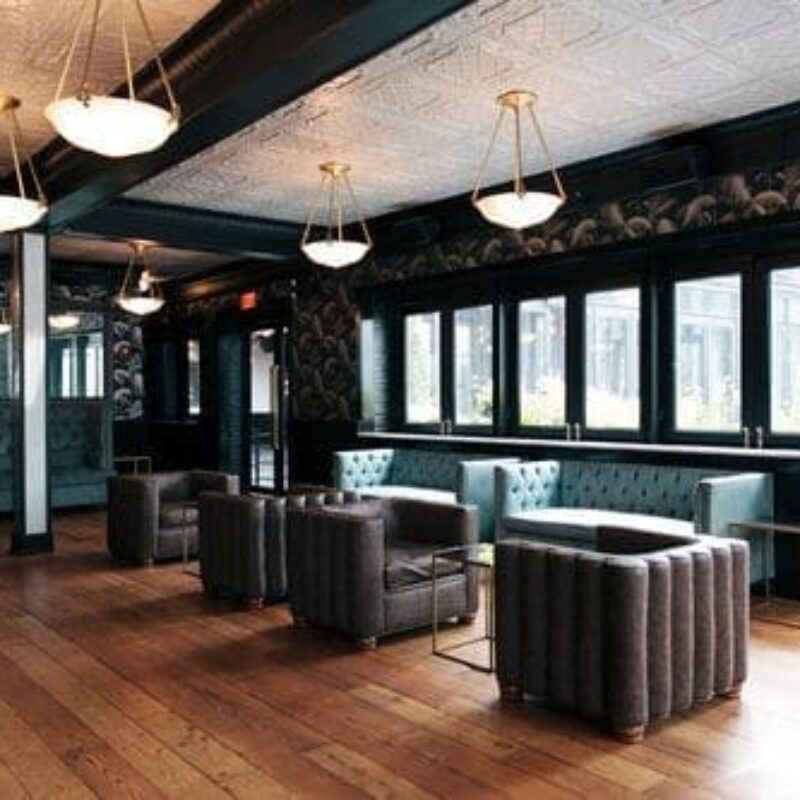 501 union lounge area