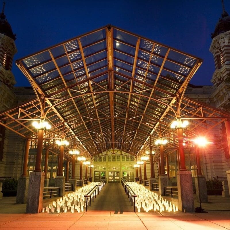 Ellis Island exterior image