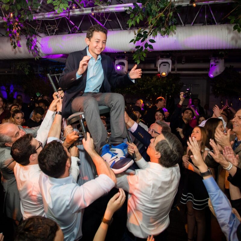guests dancing at a miztvah